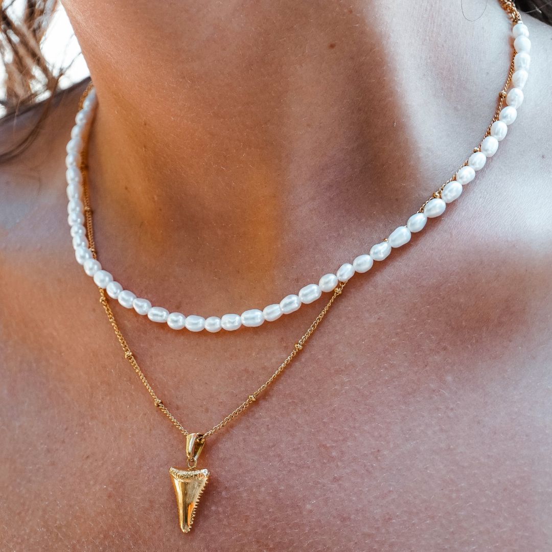 Amélie Freshwater Pearl Choker - Timeless Everyday Elegance