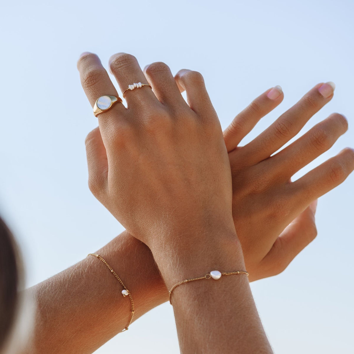 Isolde Mini Pearl Ring - Effortless Elegance for Everyday Wear
