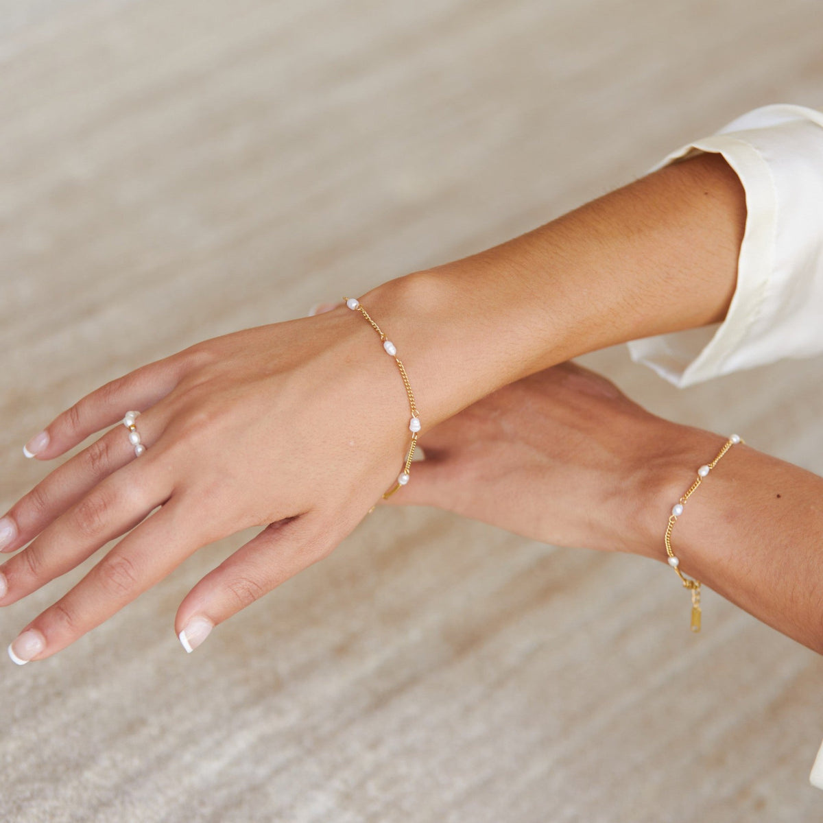 Byvella - Freshwater Pearl Bracelet with Timeless Elegance