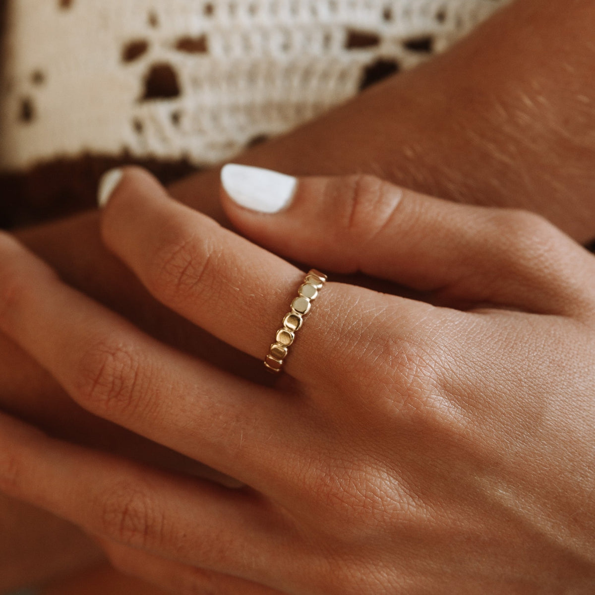 Rosveta - Elegant Beaded Ring for a Timeless Look