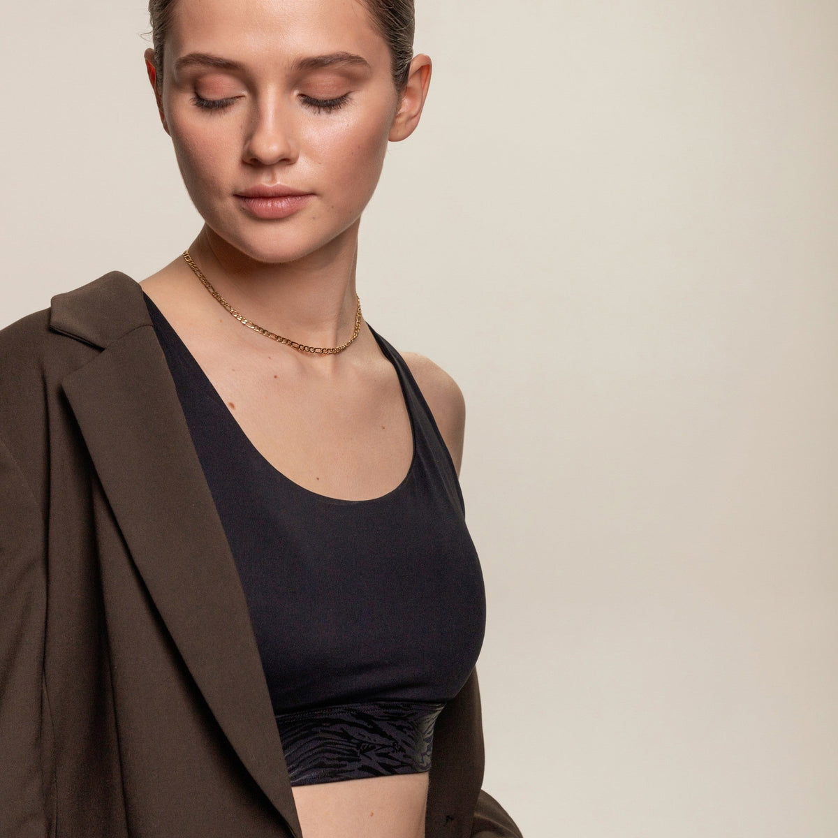 Lola - Elegant Minimalist Choker