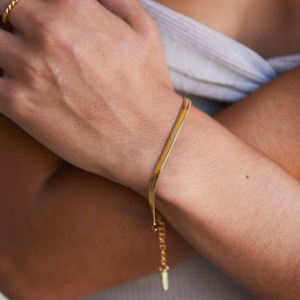 Lana - Elegant Herringbone Bracelet