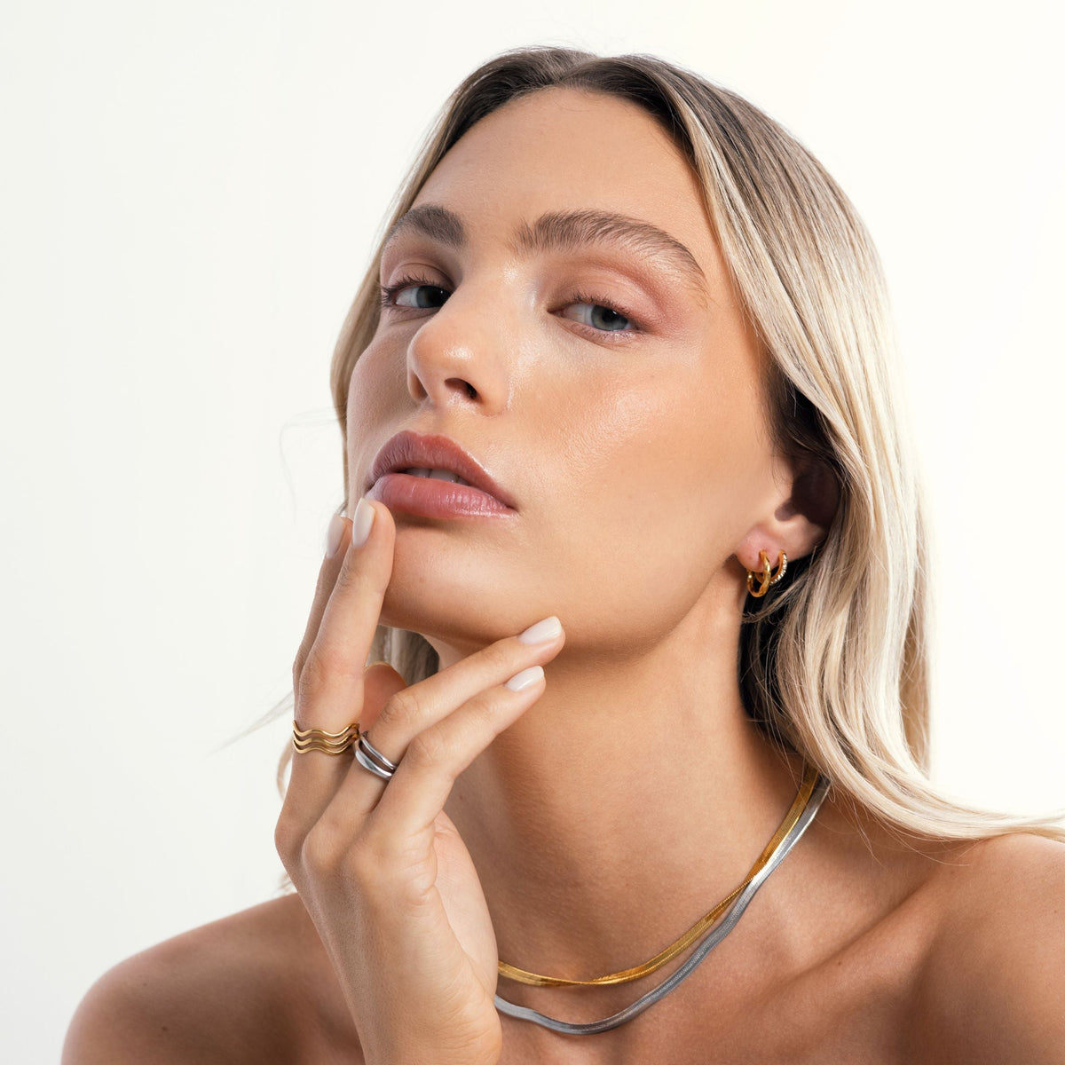 Luna - Elegant Stackable Ring Set