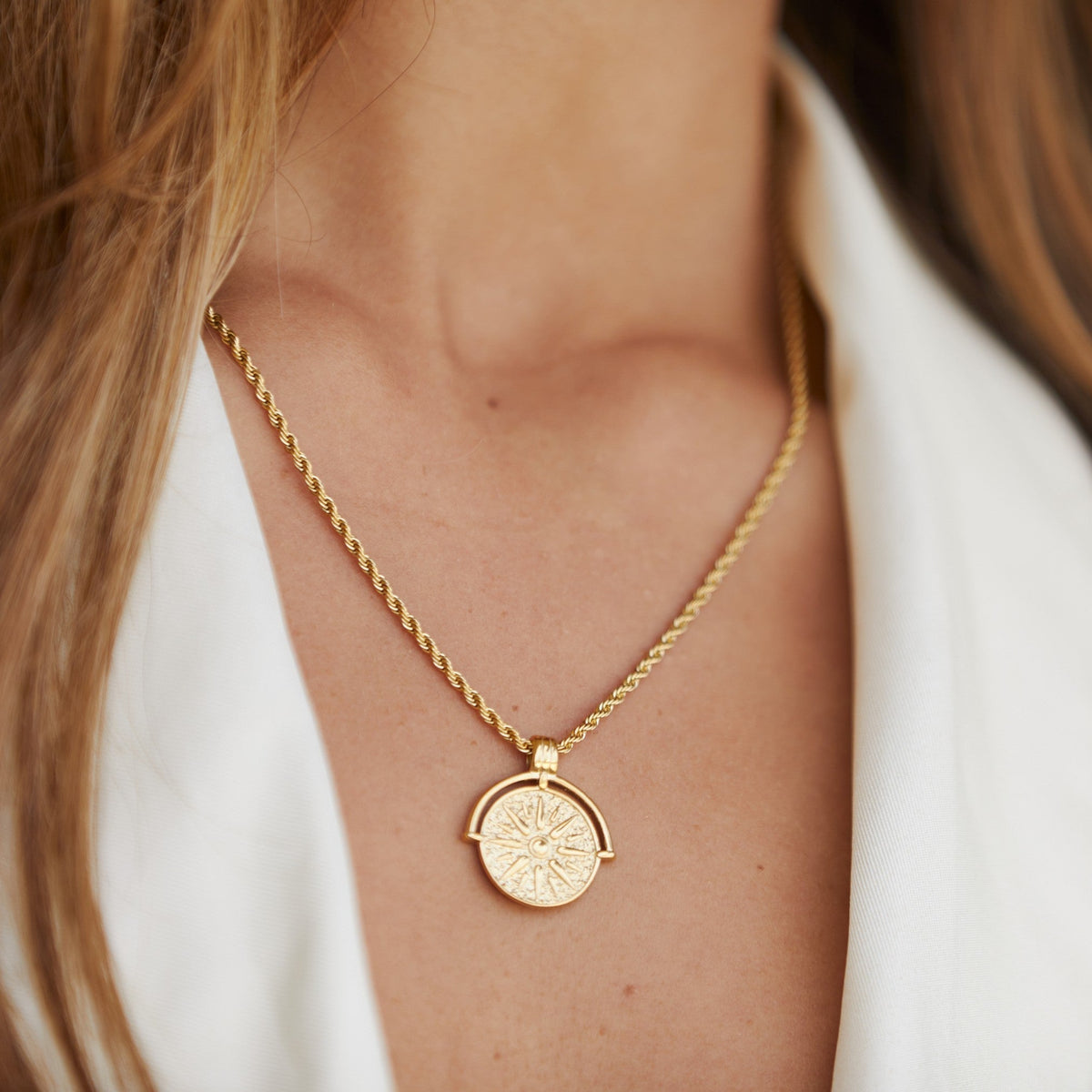Aurora Sun Pendant Necklace - A Radiant Everyday Charm