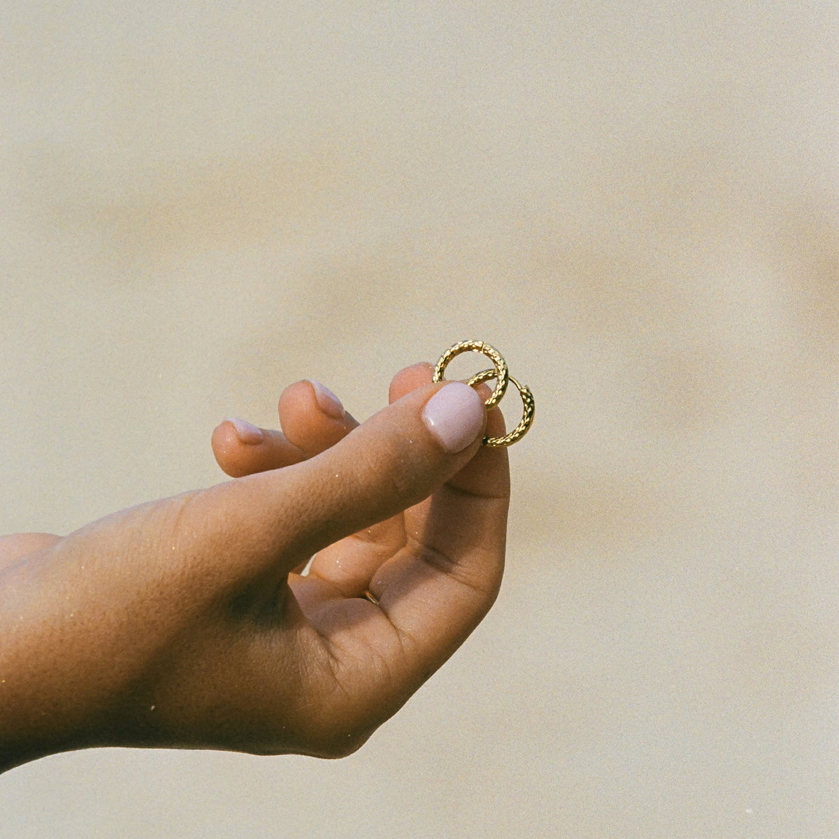 Uzora - Hammered Hoop Earrings for Everyday Style