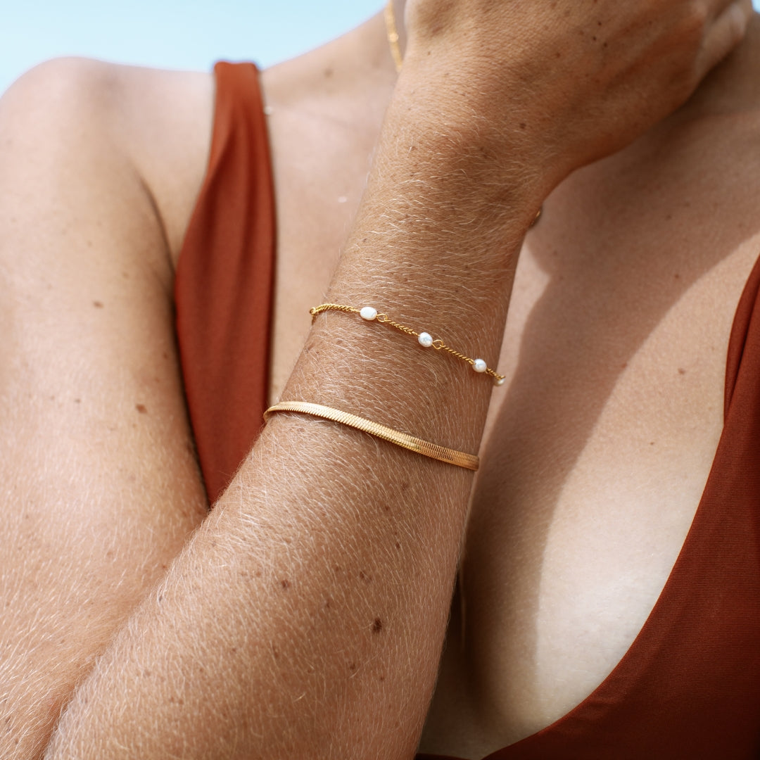 Lana - Elegant Herringbone Bracelet