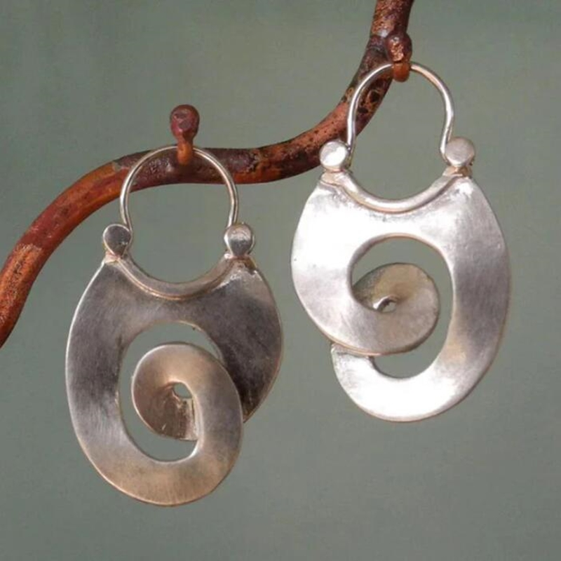 Nayela - Vintage Silver Spiral Earrings