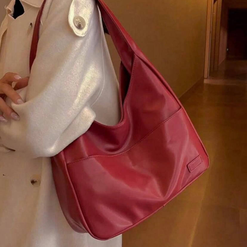 Livia Luxe Bag - Elegant Shoulder Bag for Every Occasion