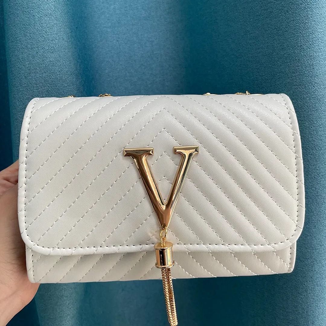 Jannete Luxe Handbag - Timeless Elegance for Every Occasion