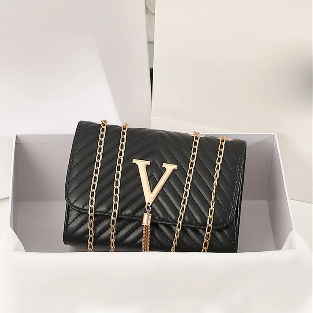 Jannete Luxe Handbag - Timeless Elegance for Every Occasion