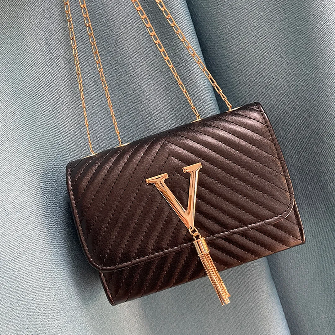Jannete Luxe Handbag - Timeless Elegance for Every Occasion
