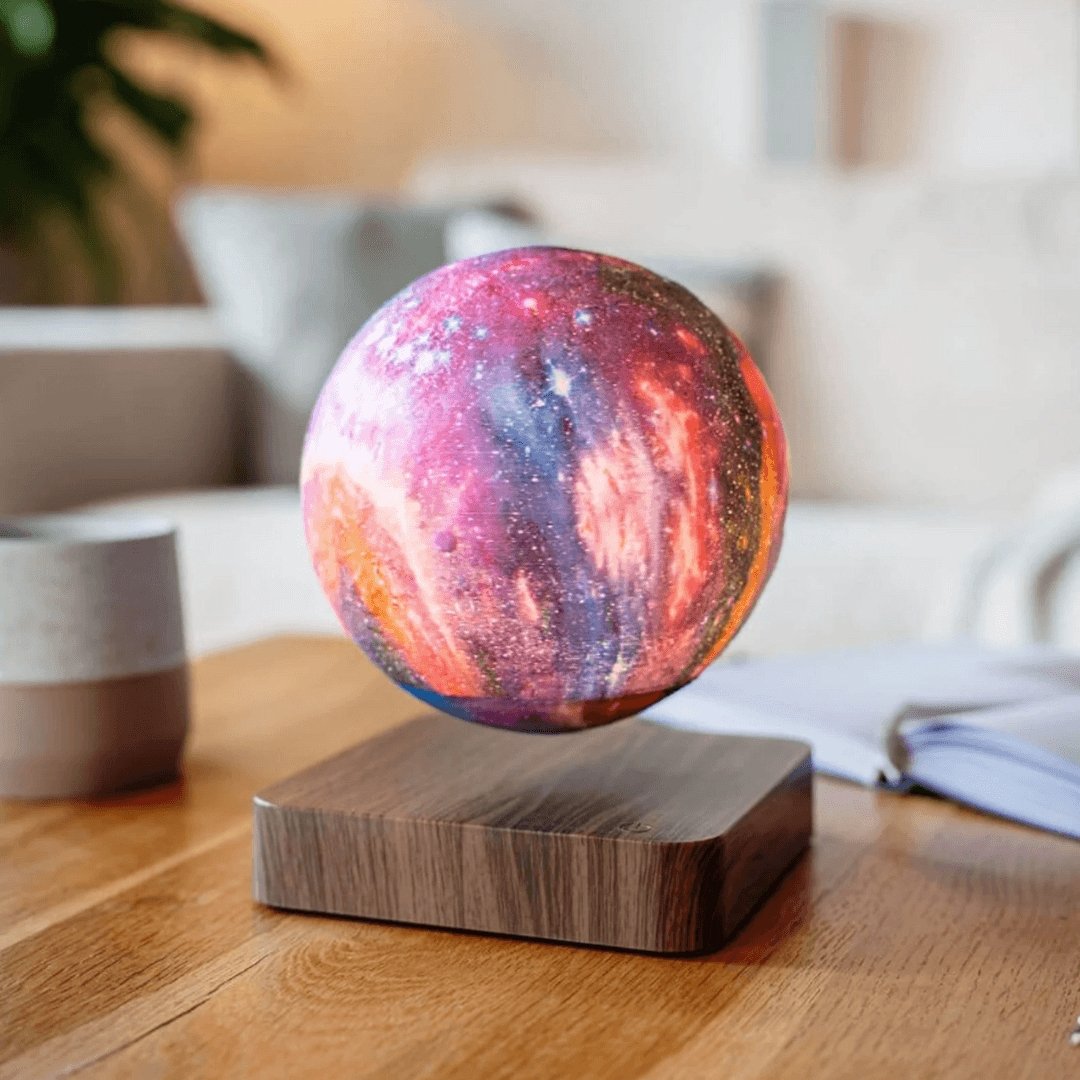 Cris Vale - Levitating Lamp With 16 Colors