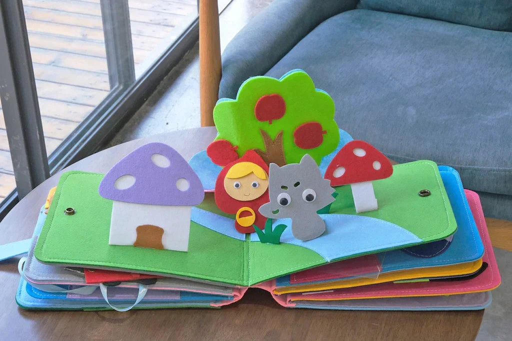 AdventureTales - Creative Montessori Felt Storybook