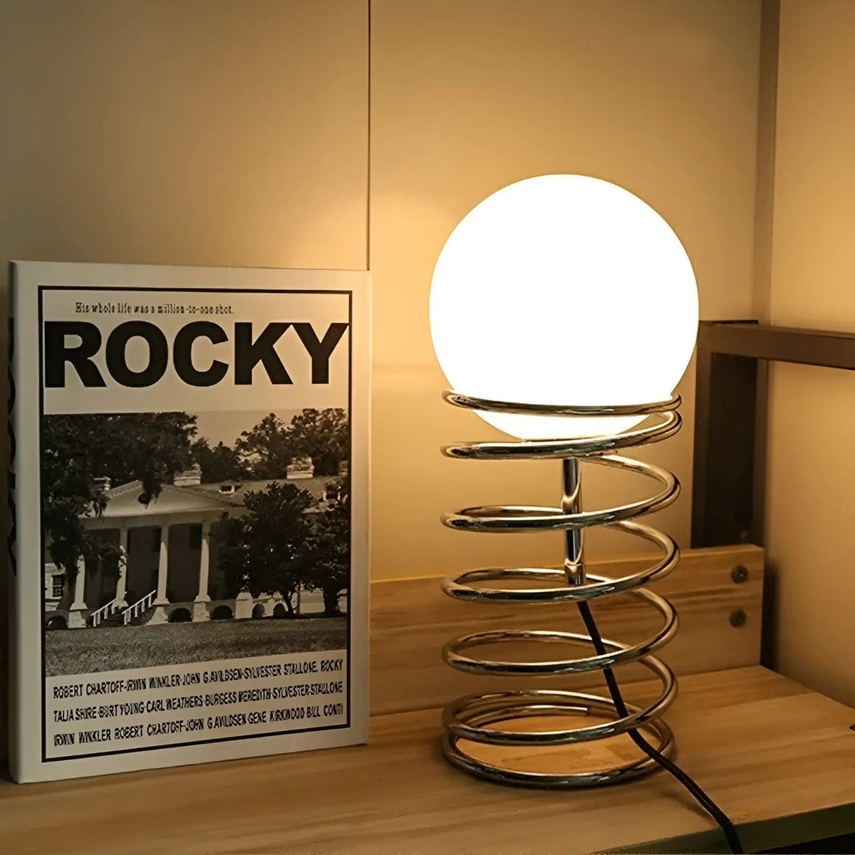 CoWenda - Adjustable Iron Moon Lamp