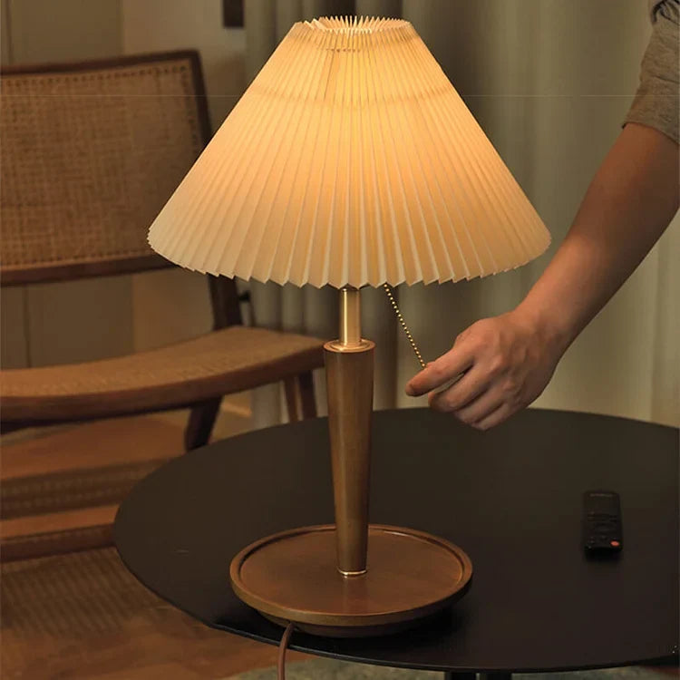 Loventis - Vintage Wooden Table Lamp with Pleated Shade