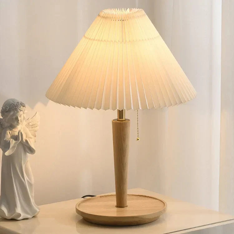 Loventis - Vintage Wooden Table Lamp with Pleated Shade