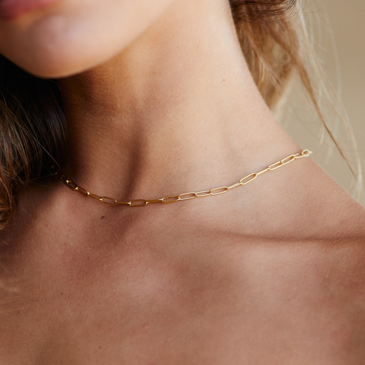 Lina Paperclip Choker Necklace - Sleek Waterproof Layering Chain