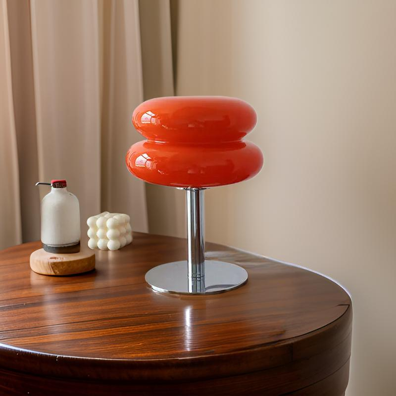 Plarion - Retro Mod Icon Table Lamp