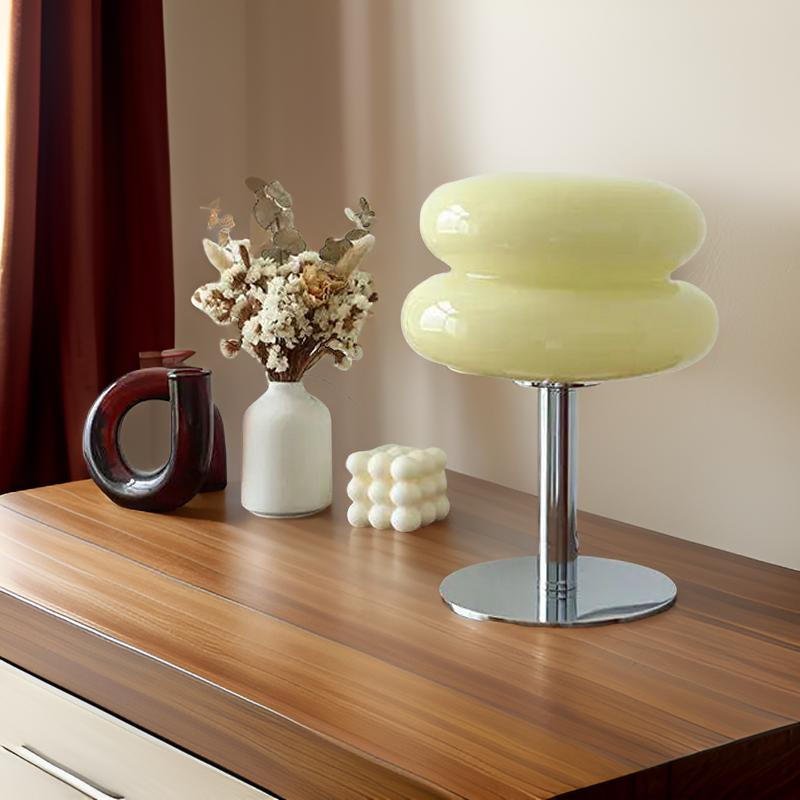 Plarion - Retro Mod Icon Table Lamp