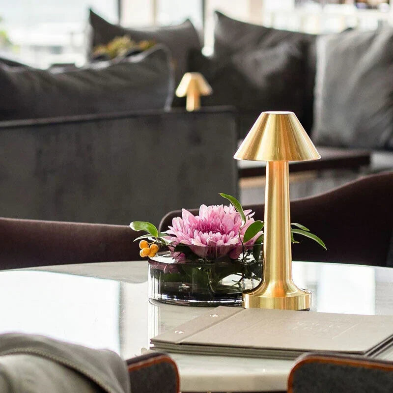 SleekGlow - Modern Table Lamp for Stylish Interiors