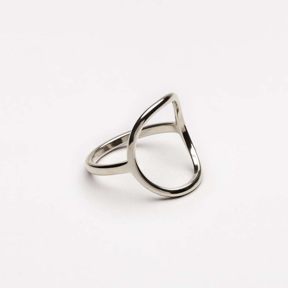 Noa Oval Ring - Elevate Your Style