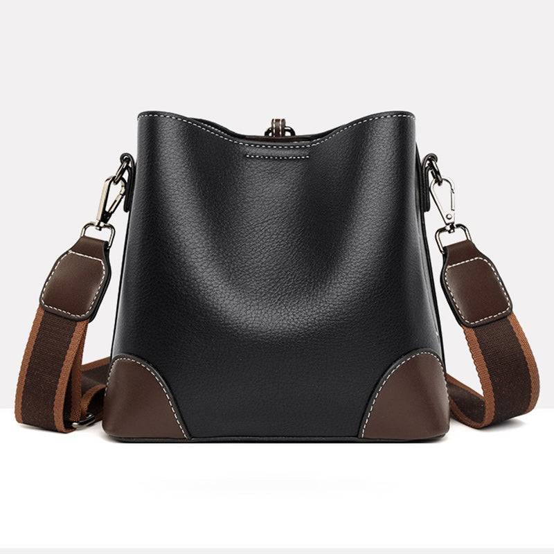 EleganceCross - Elegant and Practical Shoulder Bag for Everyday Use
