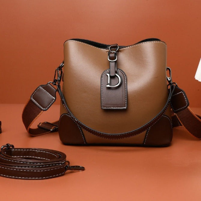EleganceCross - Elegant and Practical Shoulder Bag for Everyday Use