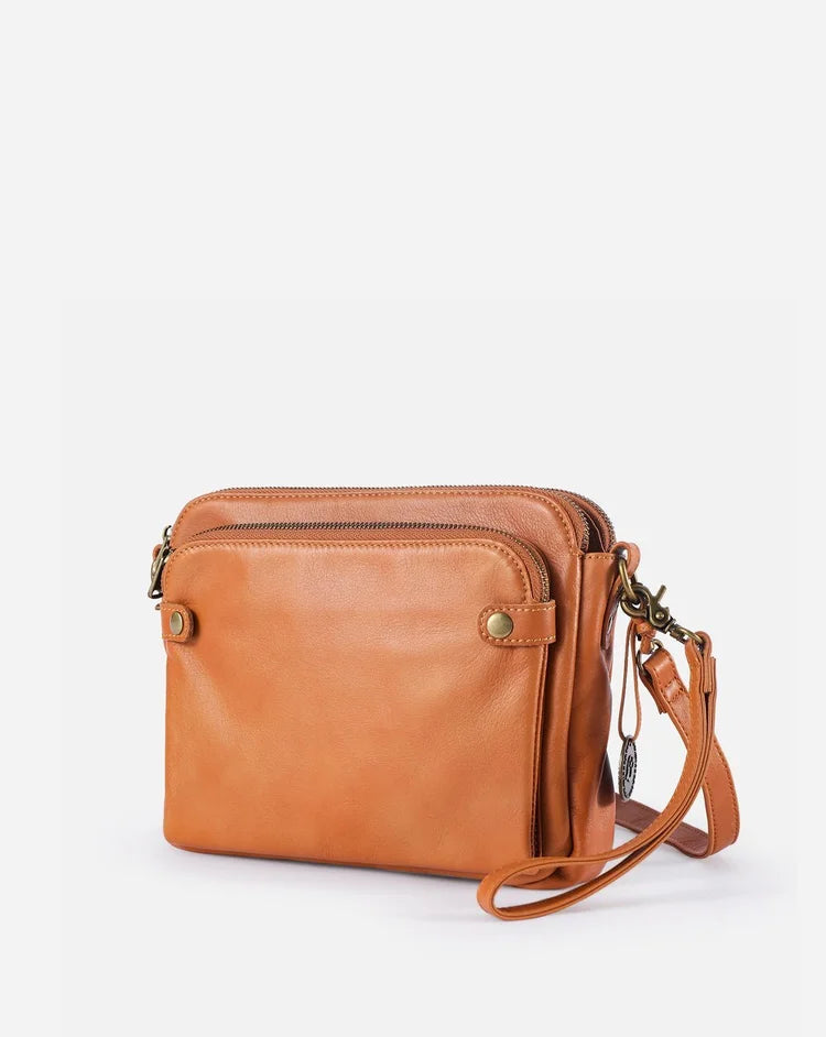 UrbanChic Shoulder Bag - Elegant, Roomy and Lightweight Bag