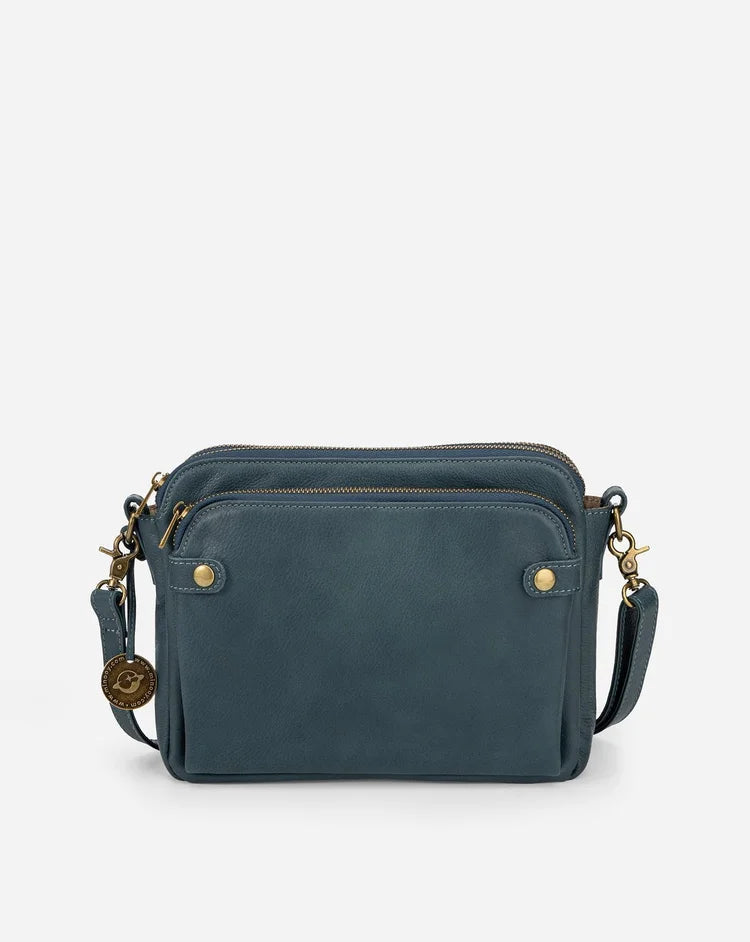 UrbanChic Shoulder Bag - Elegant, Roomy and Lightweight Bag
