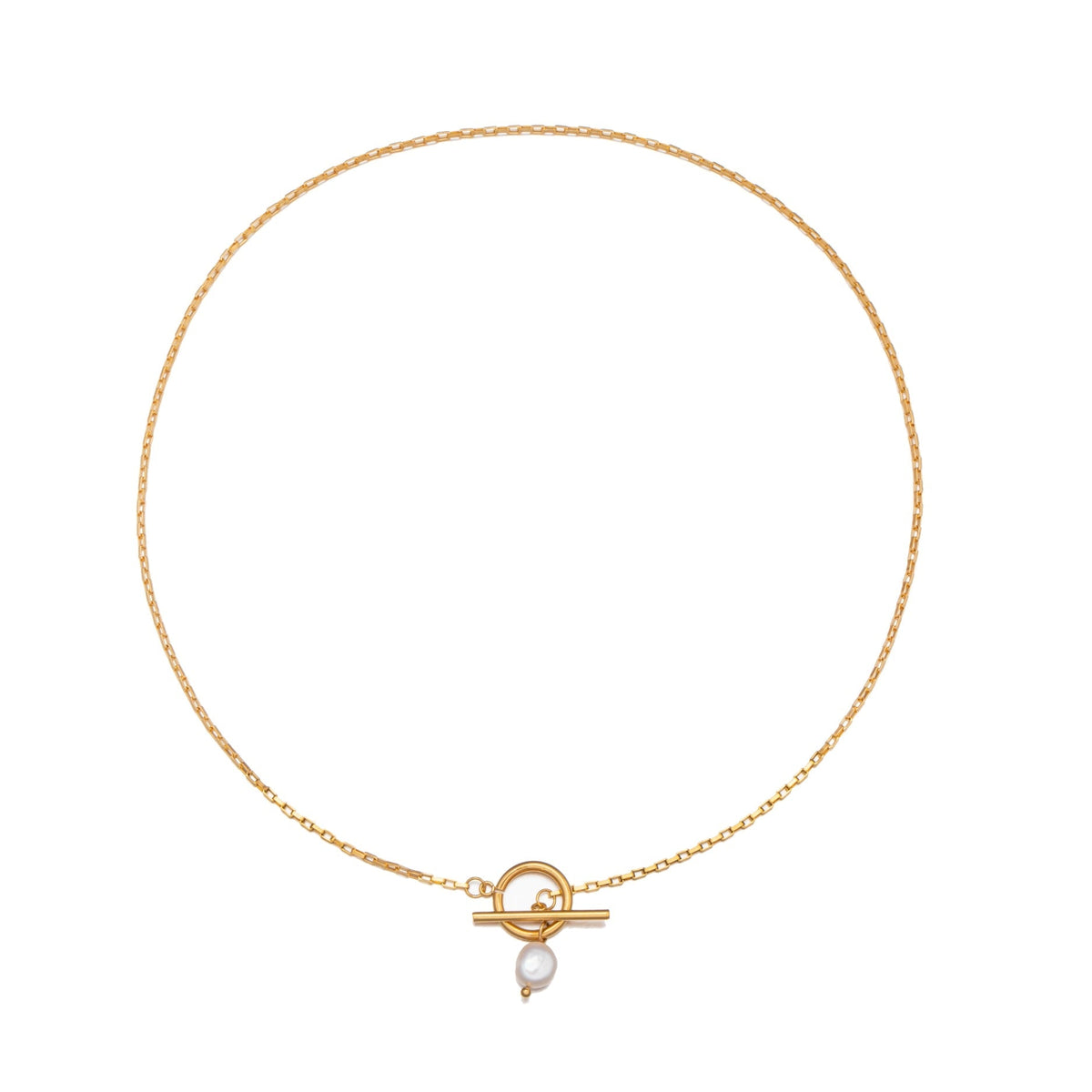Lucía - Elegant Pearl Necklace with a Refined Clasp