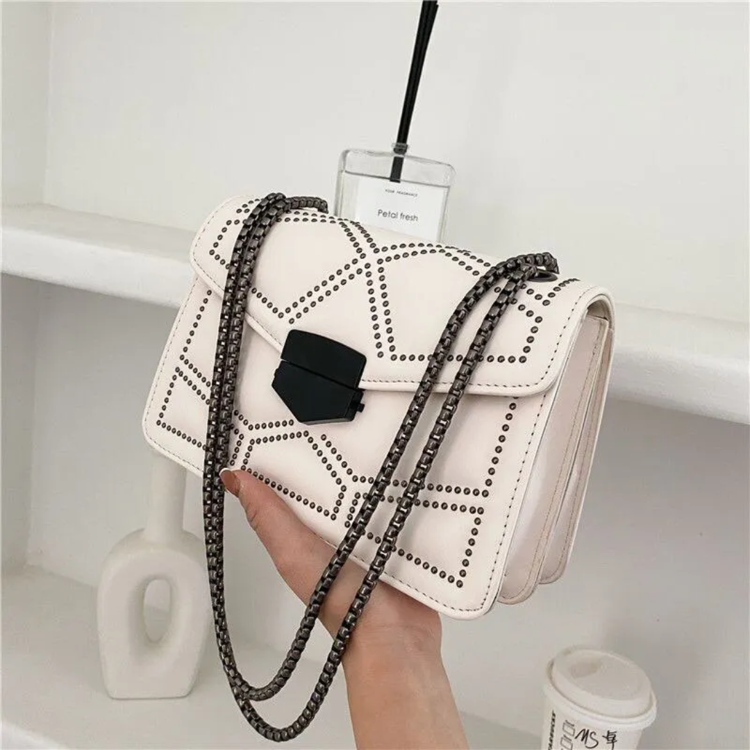 Victoria Crossbody - Vintage-Style Bag for Timeless Elegance